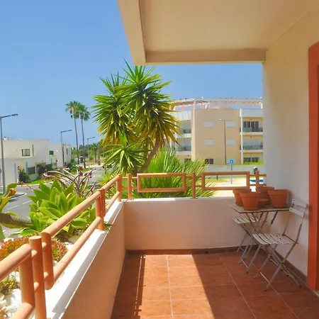 Apartment House In Vilamoura: Terrace+pool *